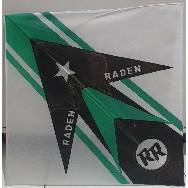 Layangan Sukhoi Lilitan