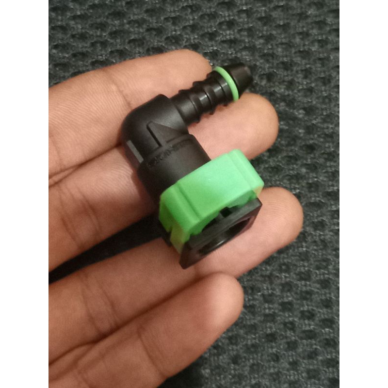 Nepel/konector selang bensin injeksi 10mm elbow klip hijau universal