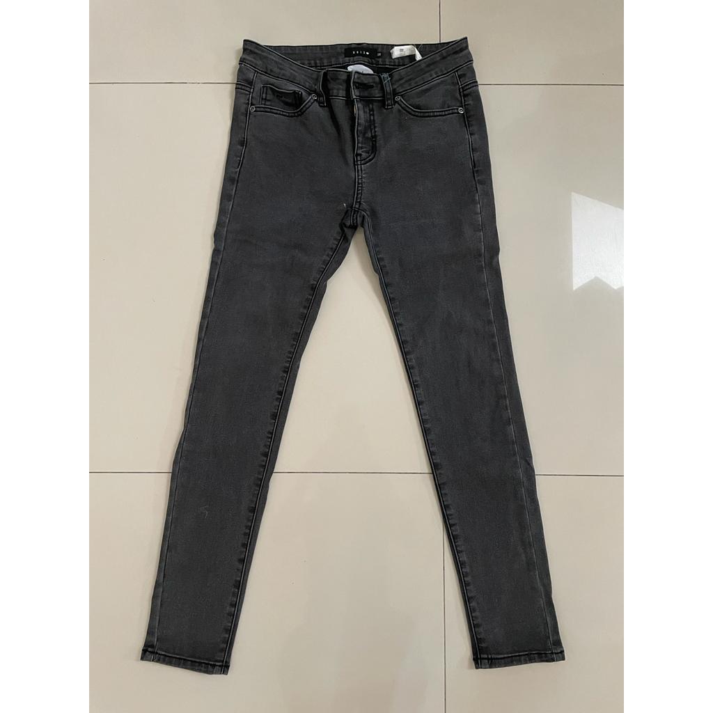 PRELOVED UGIZ SKINNY JEANS / CELANA PANJANG JEANS WANITA BLACK DENIM