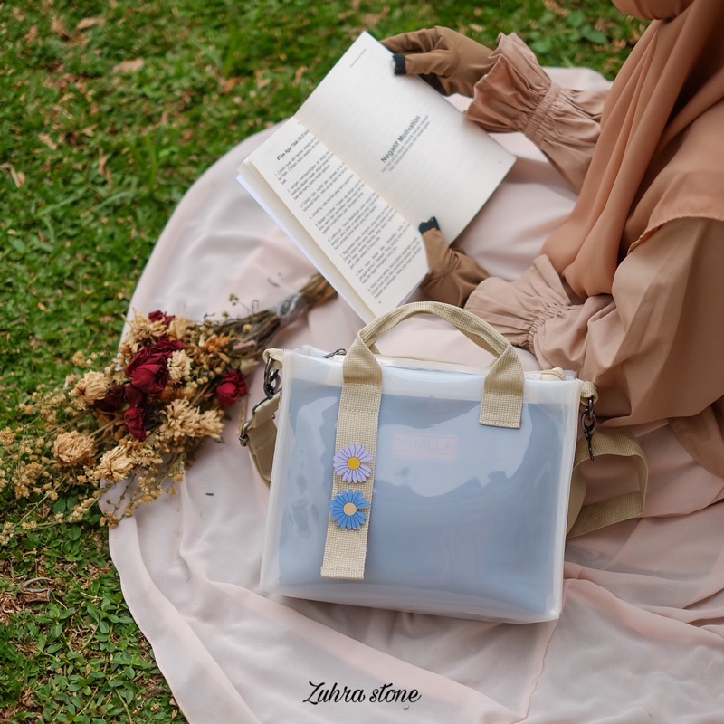 VANILLA HOUSE TAS MIKA PVC CLEAR BAG  ZUHRA BAG WHITE SERIES GENDONG LUCU CANTIK SIMPEL VINTAGE KULI