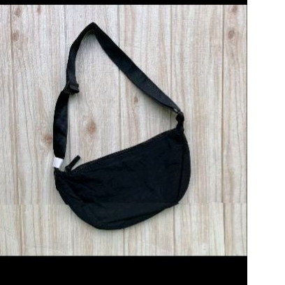 Tas VIRAL ala uniklo ready warna Hitam dan Hijau botol siap kirim