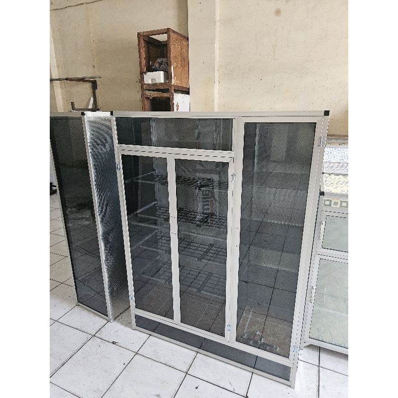 rak lemari sepatu sandal aluminium kaca