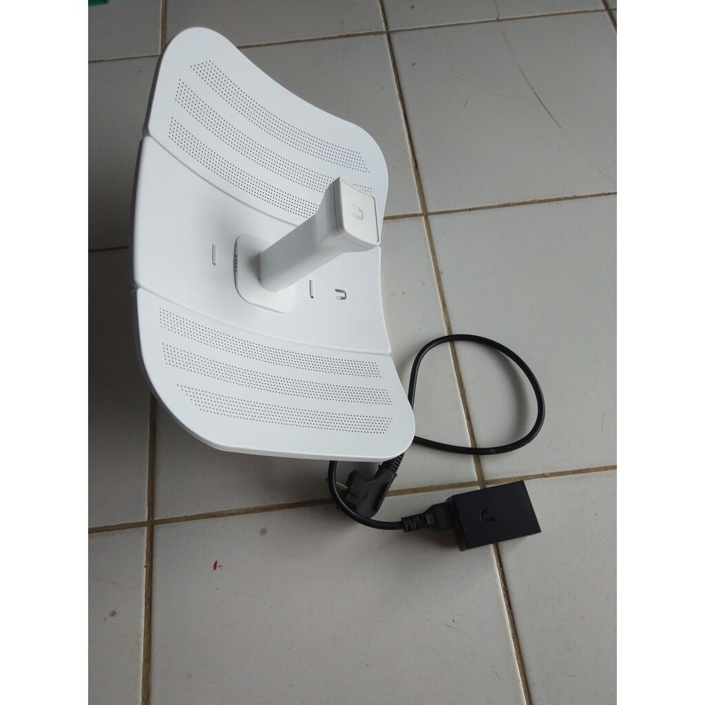 Ubiquiti LiteBeam M5-23 23DBI UBNT LBE-M5-23 Ubiquity LBE M5 23