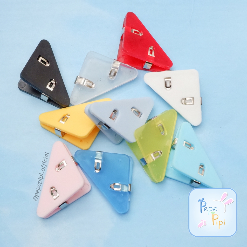 

Paper Clip Triangle Penjepit Sudut Kertas Penjepit Kertas Akrilik Penjepit Sudut Kertas Segitiga Acrylic