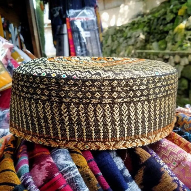 LOKAL - Peci Lombok Songket Asli Khas NTB