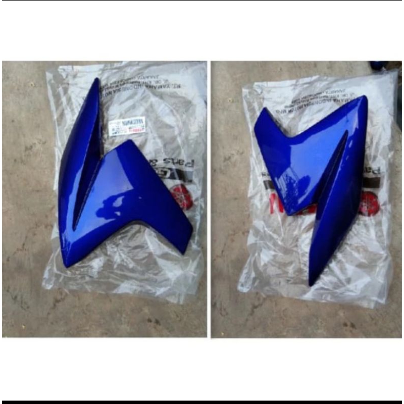 Scoop air sayap tengki depan vixion new nvl kanan kiri biru original yamaha genuine parts