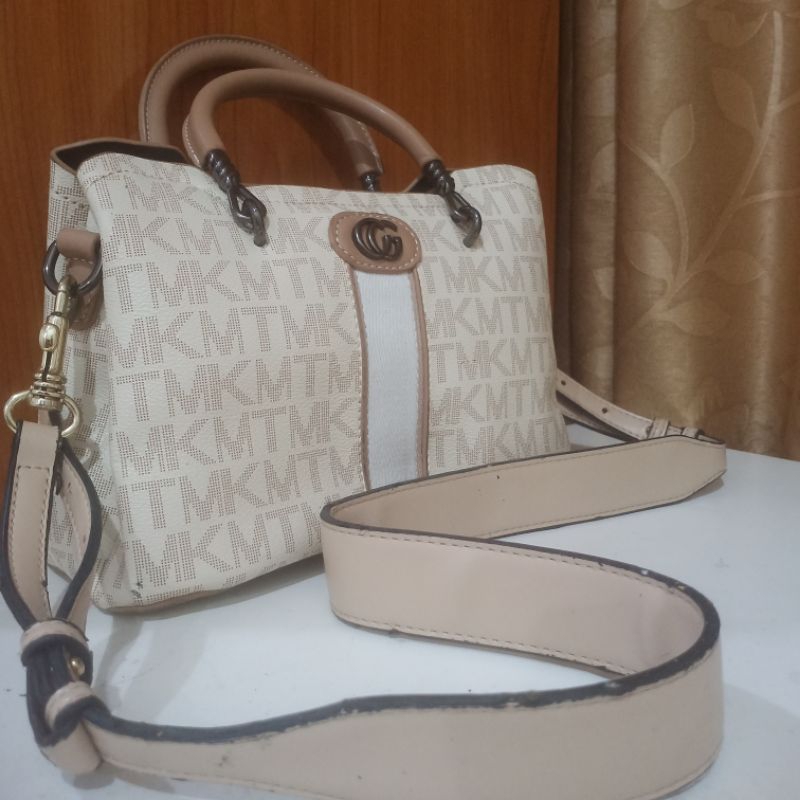 pl tas kulit