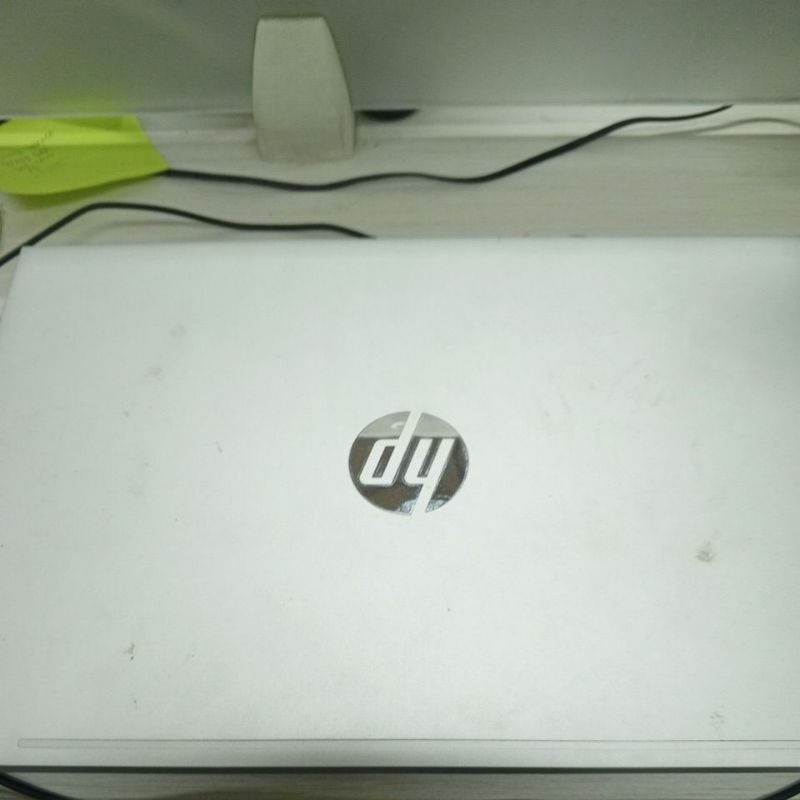 Laptop HP X441Bekas Kantor