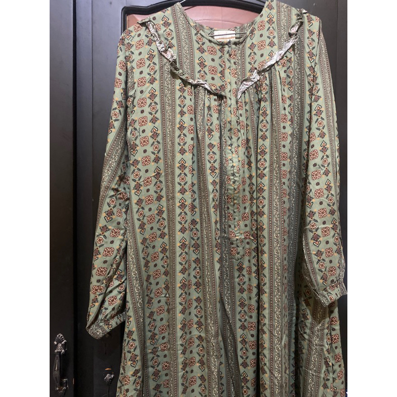 bisa LIVE preloved VGC diana dress atelier angelina versailles turf green size S