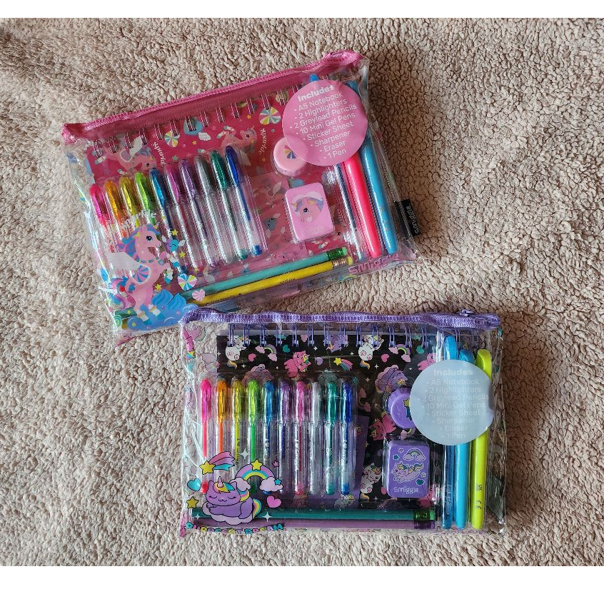 

Smiggle Essential Stationary A5 Icons Gift Set - Orginal