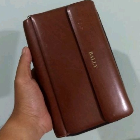 dompet pria hand bag bally ori