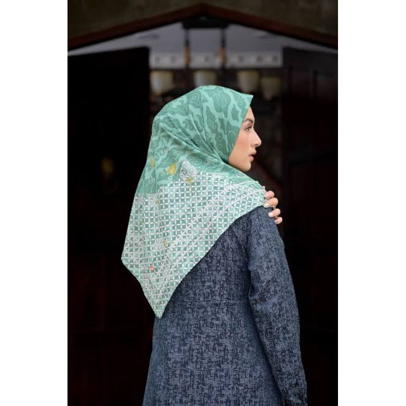 AKSARA SCARF NIBRAS// HIJAB SQUARE// HIJAB MOTIF//HIJAB NIBRAS// HIJAB SCARF