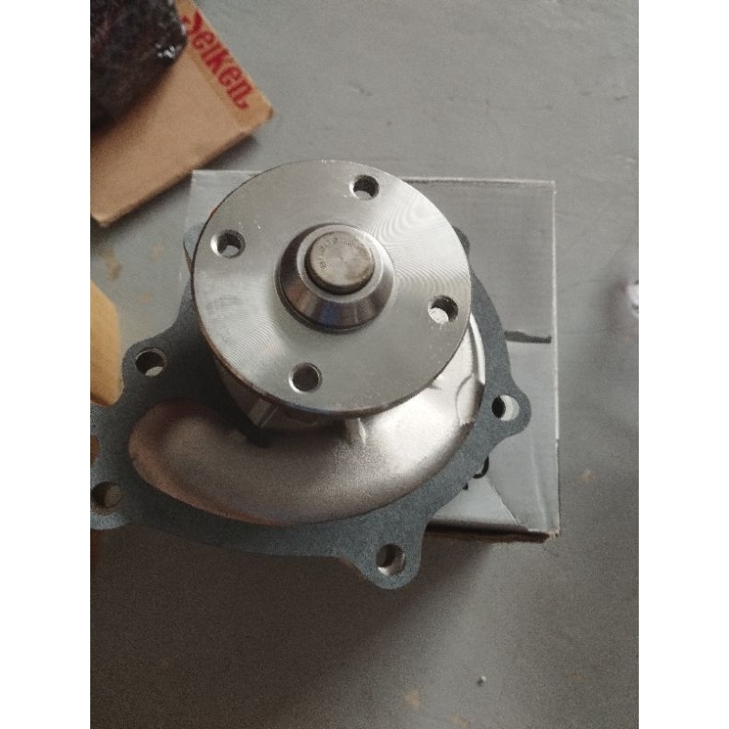 WATER PUMP KIA CARNIVAL DISEL