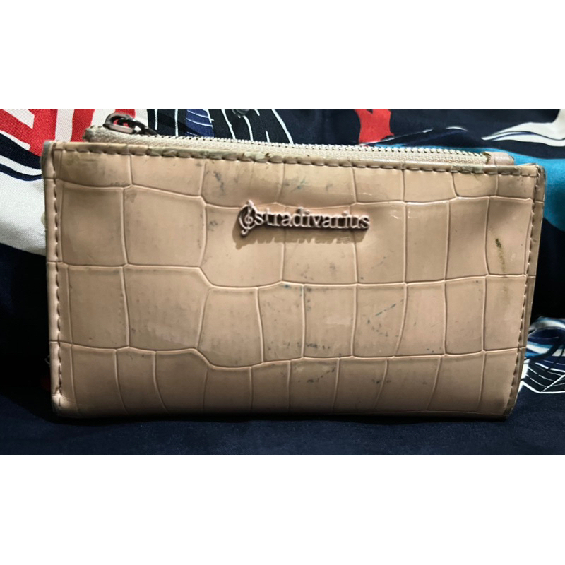 Dompet stradivarius Preloved