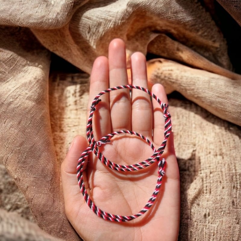 Gelang tridatu isi 2pcs gelang telon ukuran 1mm bahan tali polyester premium anti air anti luntur ge