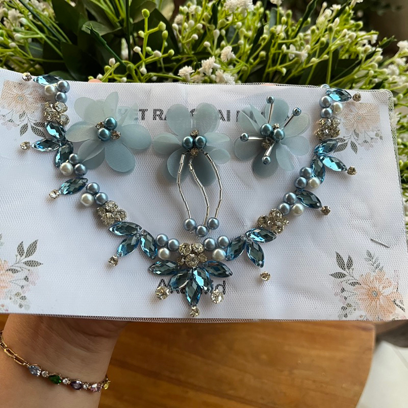 Payet leher set bunga organza