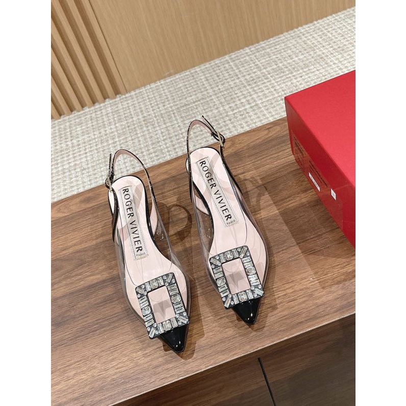 [Exclusive] RV Roger Vivier Transparent Diamond Button Pointed Heels