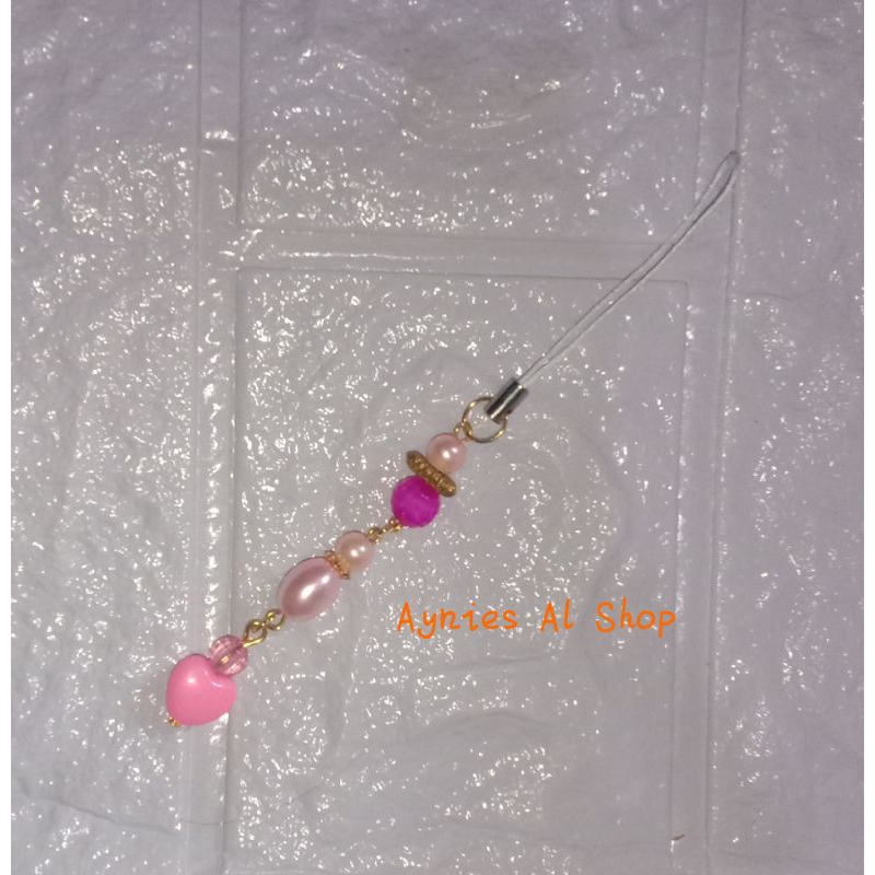 Strap hp, gantungan kunci, gantungan tas love kecil