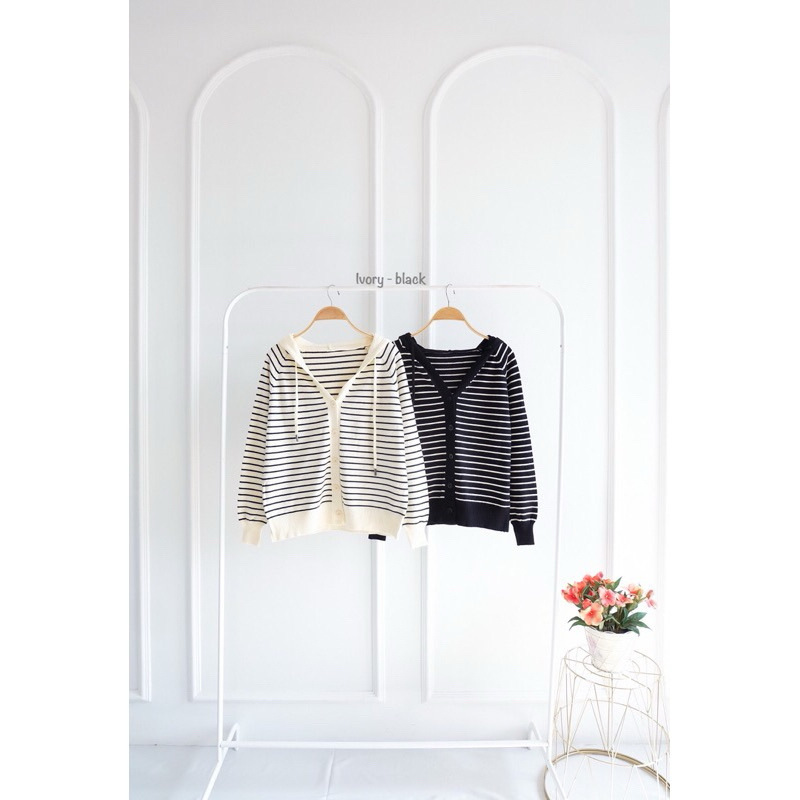 YUMNI HOODIE - BY BUTIK WOMENWEAR