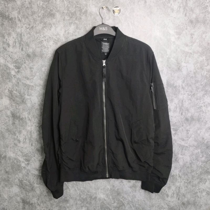 JAKET BOMBER FIELDCORE