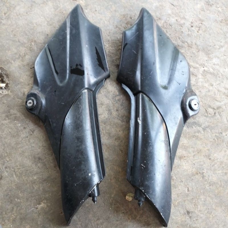 body tengah bok aki tepong ninja r