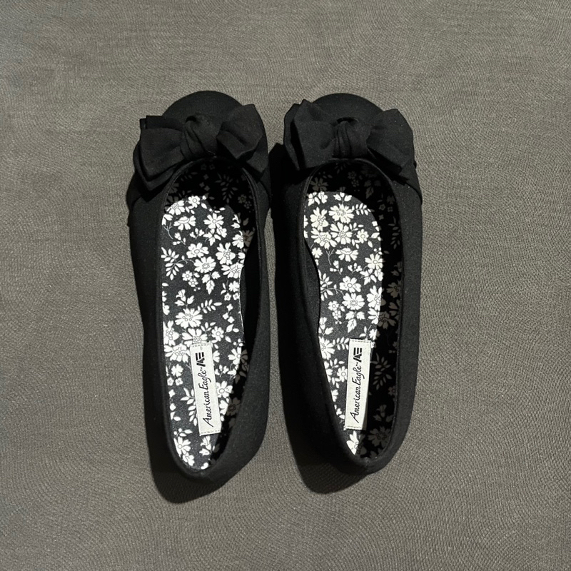NEW Sepatu Flat Hitam American Eagle by Payless / Black Flat Shoes