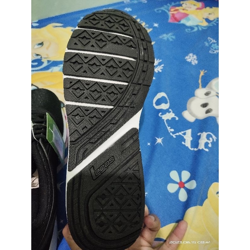 sepatu league original