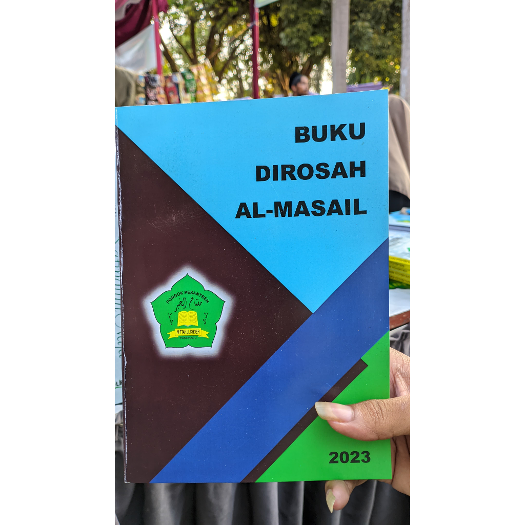 

Buku Dirosah Al-masail (150 masalah)