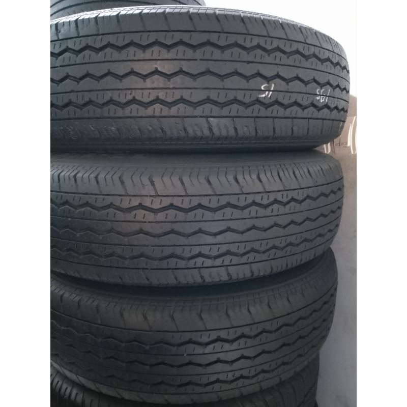 BAN MOBIL SECOND/BEKAS UKURAN 195R15C