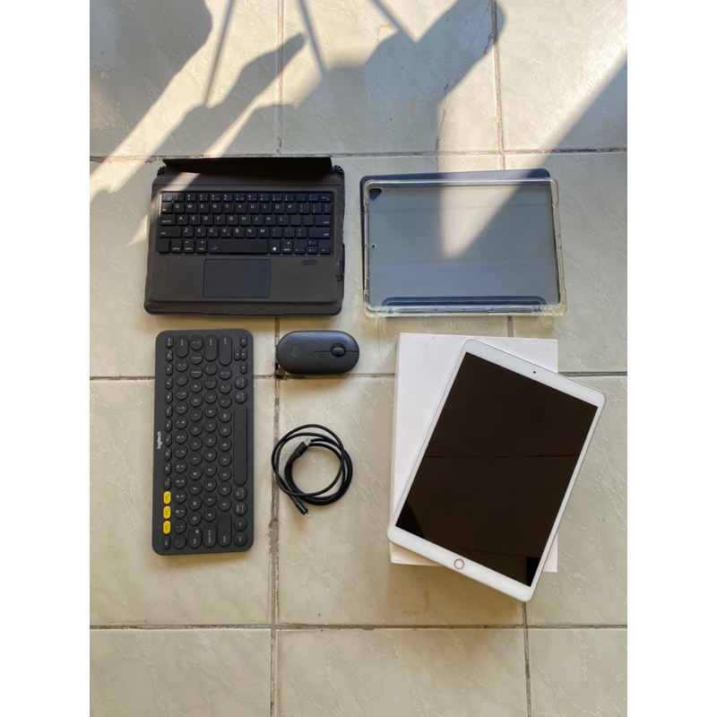 Apple Ipad air 3 256 GB Wifi only ex iBox (garansi expired)