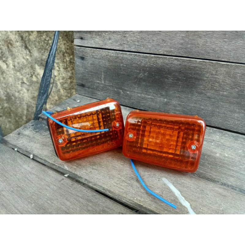 lampu sen sein reting riting C700 DEPAN Honda C700 SEPASANG