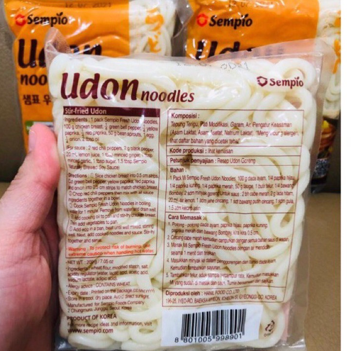 

↓➺✹ Sempio Fresh Udon Noodle / Mie Tebal / Mie Udon Instant 200 GR Korea