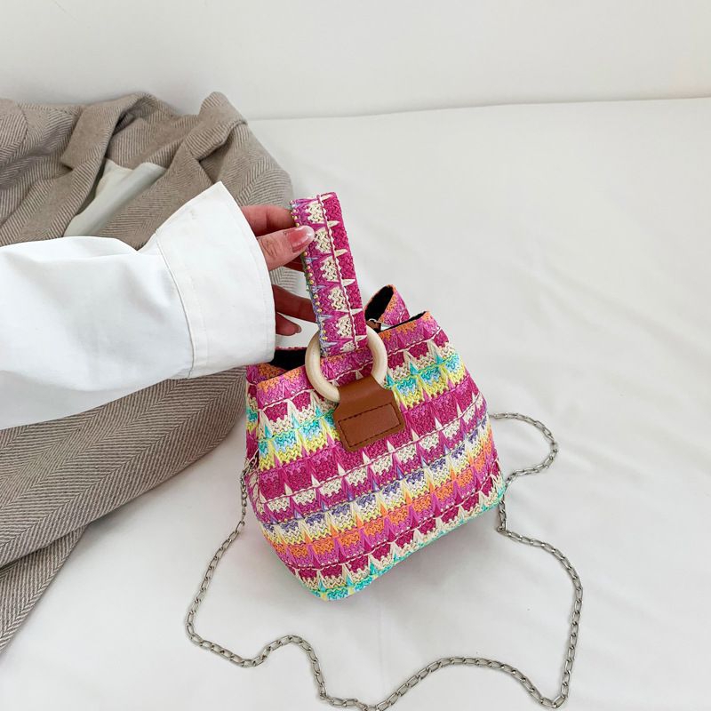 tas serut rajut | tas selempang rajut | sling bag rantai rajut | tas pesta rajut | tas wanita sling 