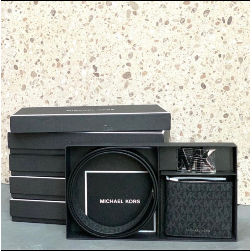 Dompet Michael Kors original - Michael Kors gift set for men (wallet and belt)