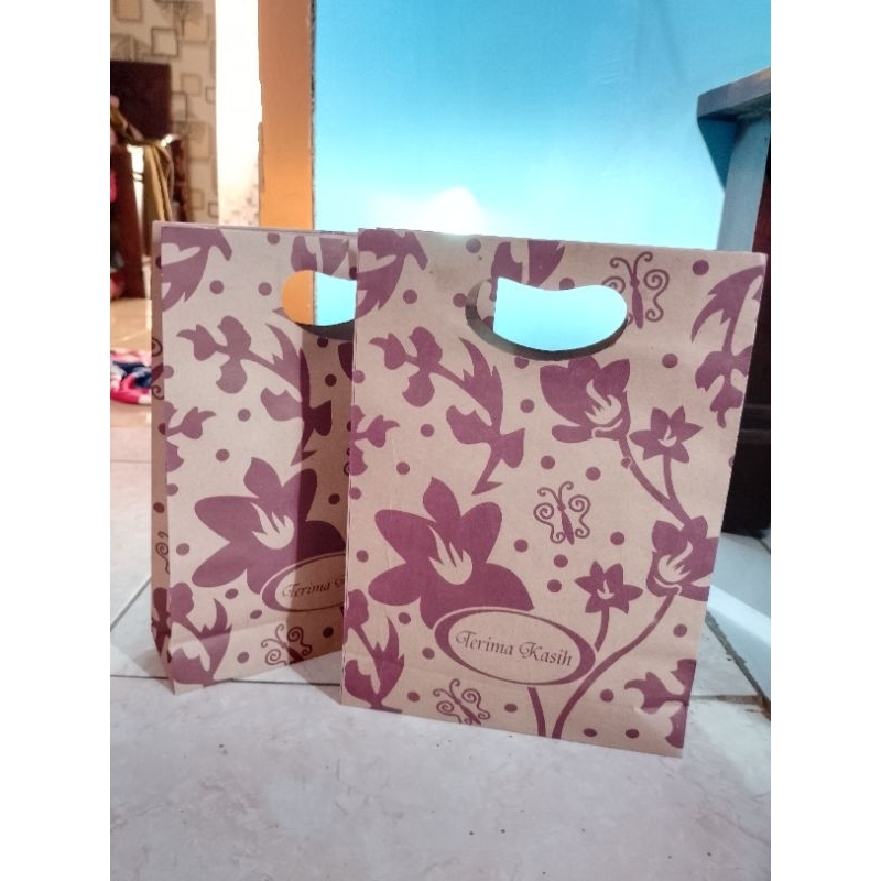 

Tas Kertas Paperbag Hajatan Batik Oval