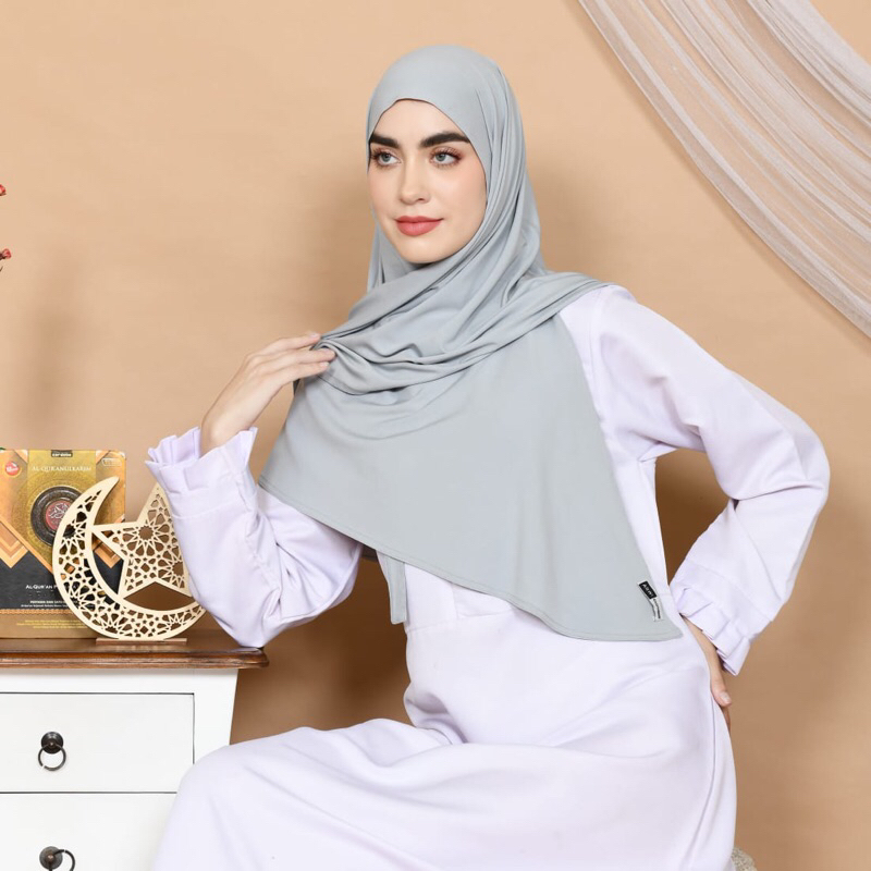 Hijab Segitga Instan adzkia