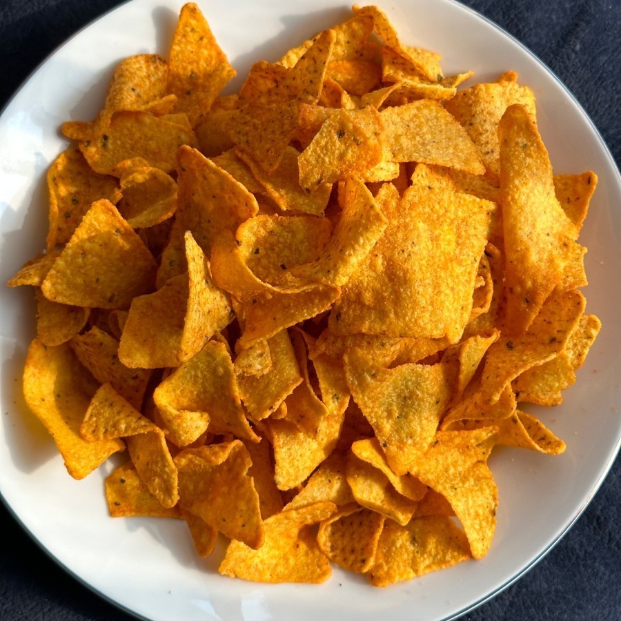 

Tortila Chips Balado Curah Keripik Jagung Rasa Balado Snack Kiloan