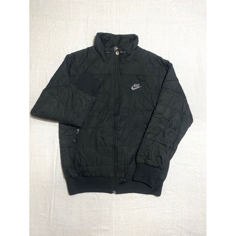 NIKE PUFFER BLACK JACKET