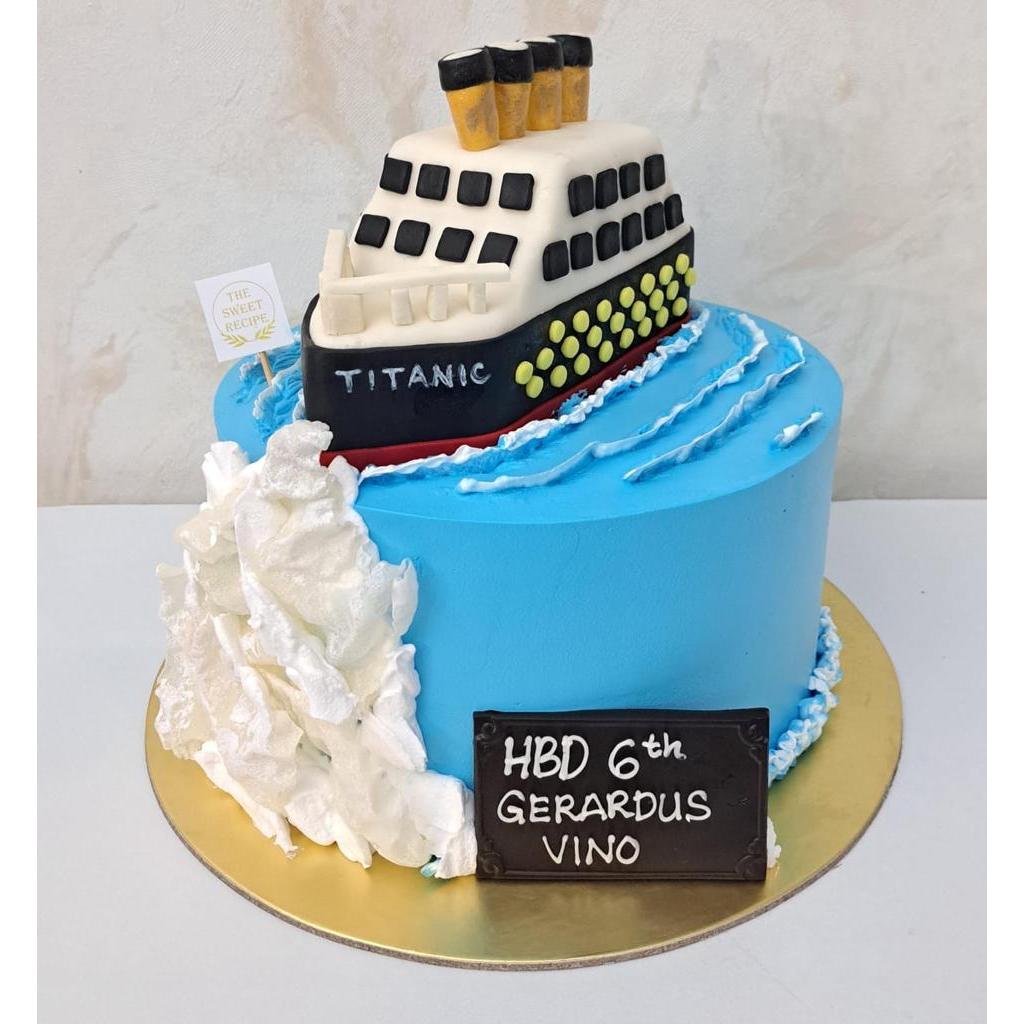 

Kue Titanic