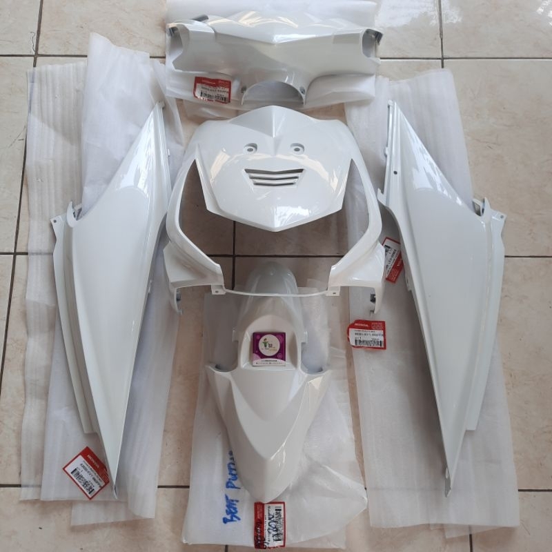 Cover Body Halus Fullset Putih Beat Karbu Gen 1 Original AHM