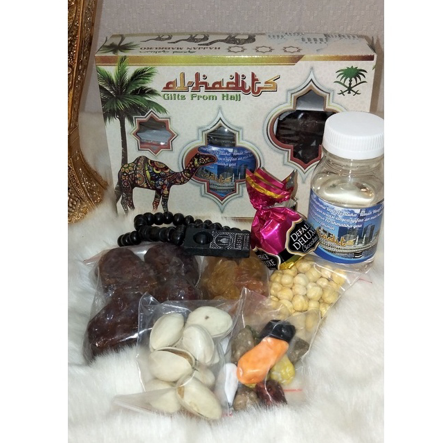 

12.12 Brand PAKET PISTACHIO/ Oleh Oleh Haji Umroh Souvenir