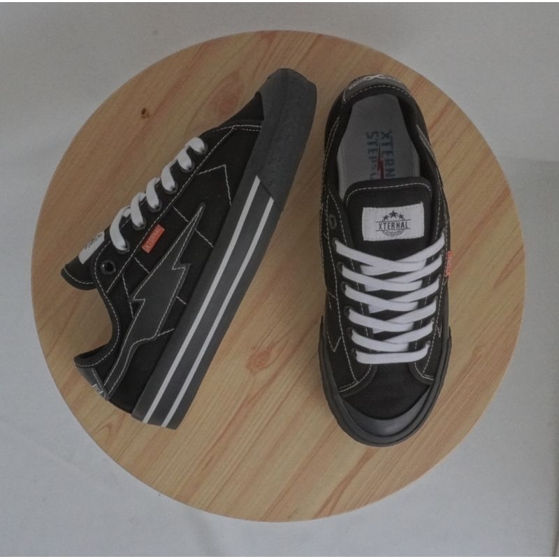 Sepatu Xternal - Sepatu Sneakers Mitterns Storm Low Black Oreo Original