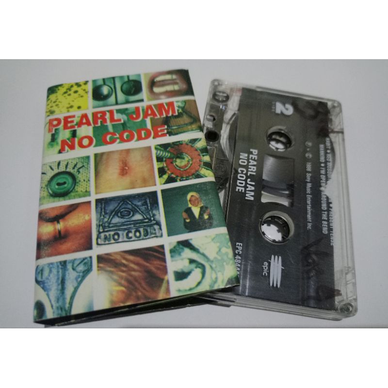 kaset Pearl Jam no code