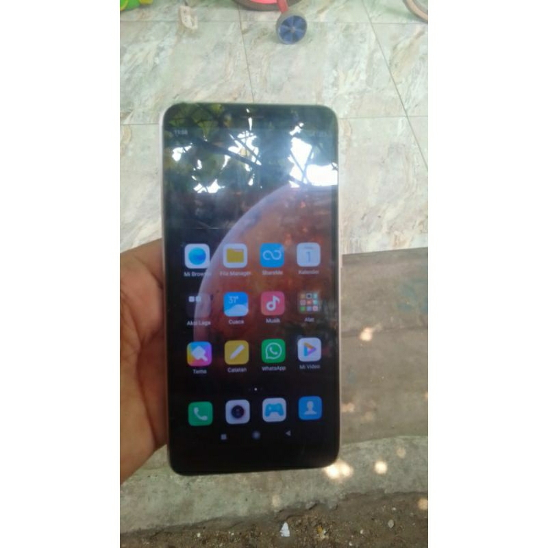 redmi s2 3/32 normal minus camera buram