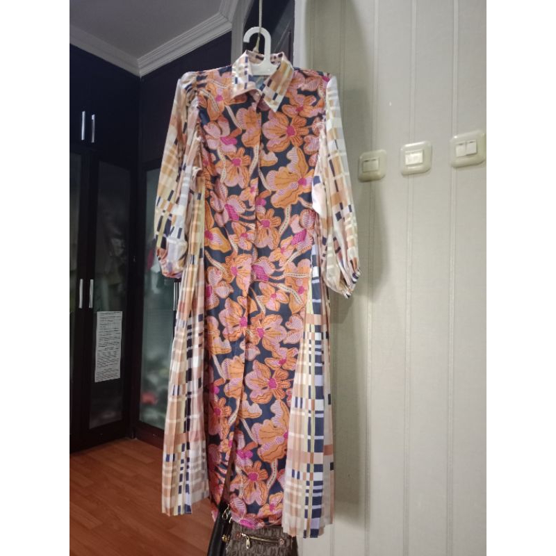 Dress Benang Jarum