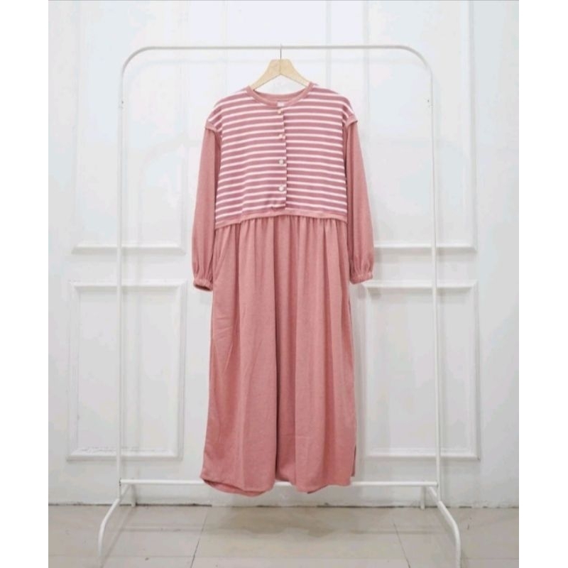 CDCMODELS Hatala Midi Dress