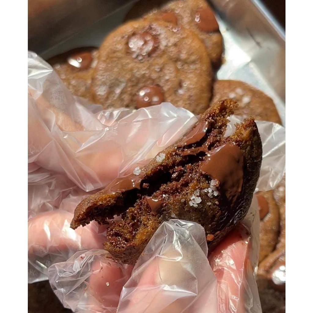 

Sea Salt Soft Baked Cookies ( Paket 2 Cookies )