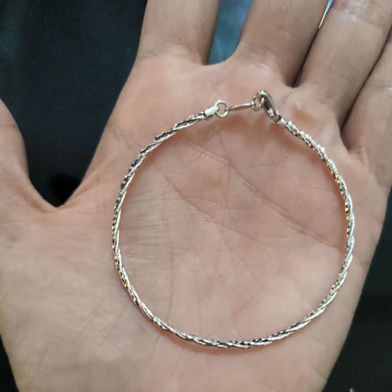 Gelang kawat plintir putih UBS 8K 375