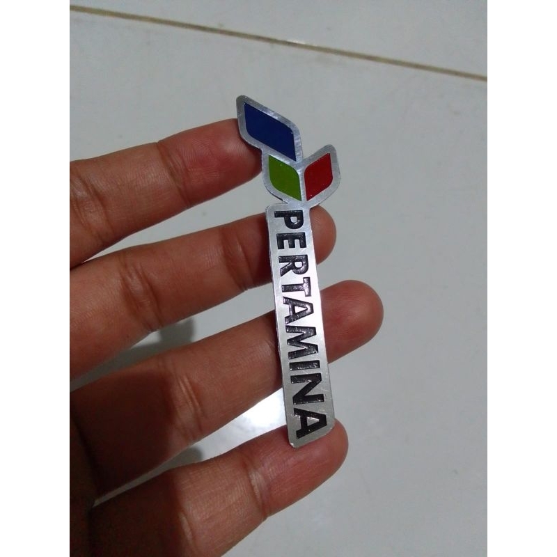 pin pertamina custom bahan stainless