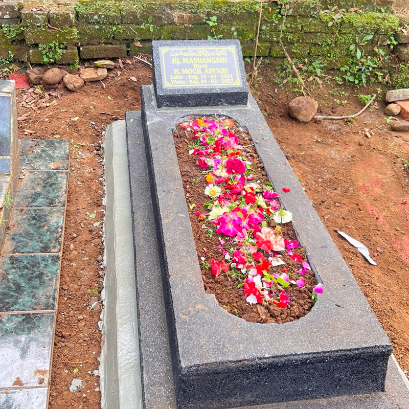 makam batu nisan kijing